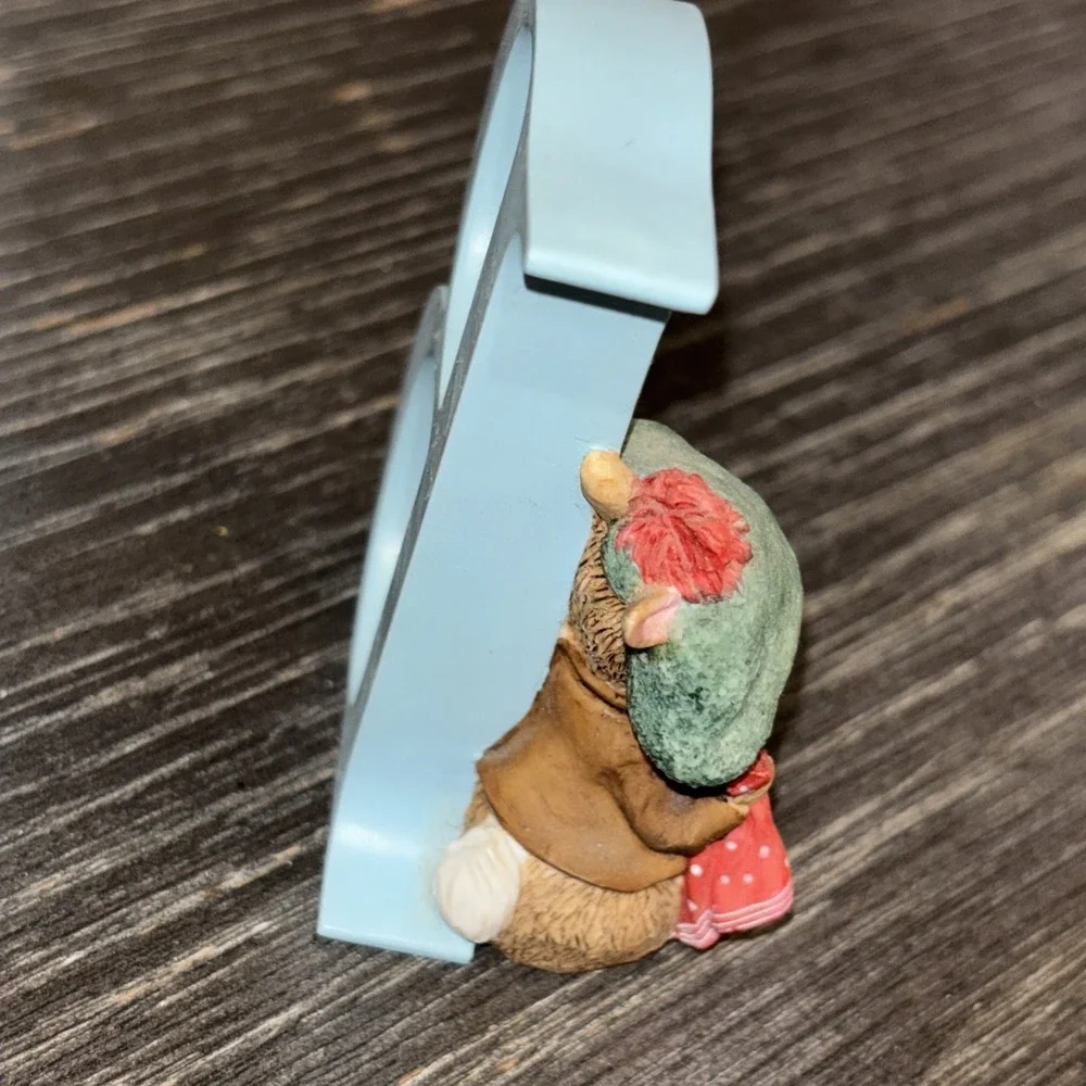 Peter Rabbit Alphabet Figurine Enesco 2005 Letter B Benjamin Bunny A4994